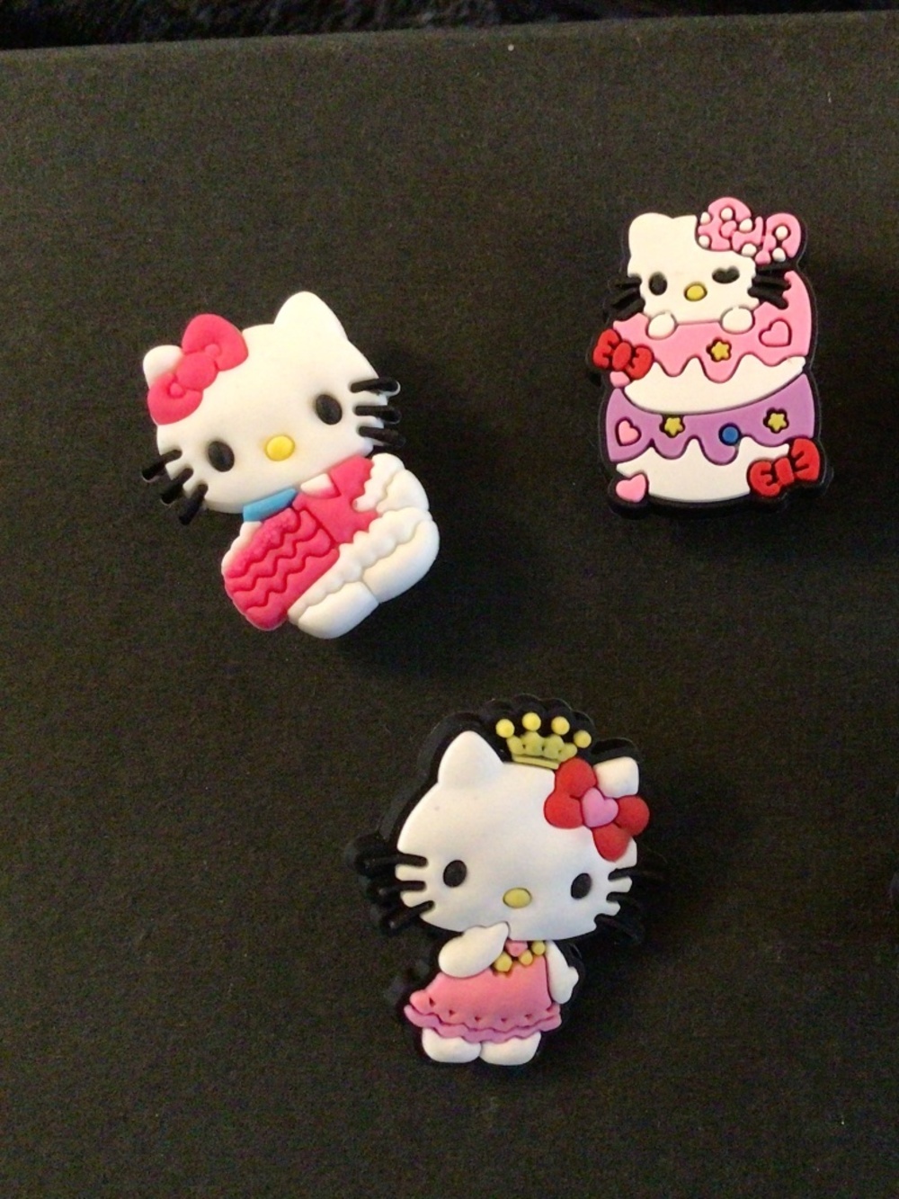 5/$25Adorable whimsical Hello kitty designed shoe charms lot of 5